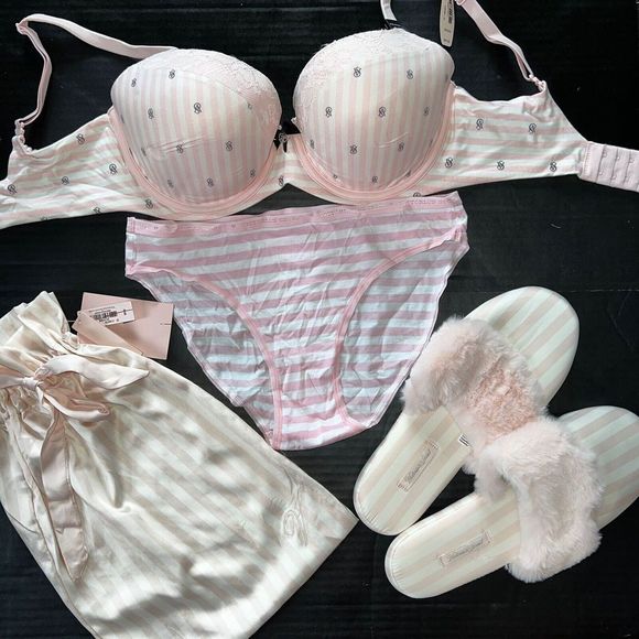 Victoria's Secret 32DDD BRA SET panty+SLIPPERS WHITE pink stripe signature BODY